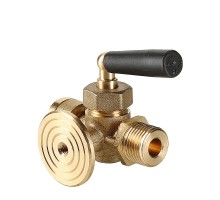 Кран для манометра трехходовой с фланцем 1/2" VT.1808.RG.04