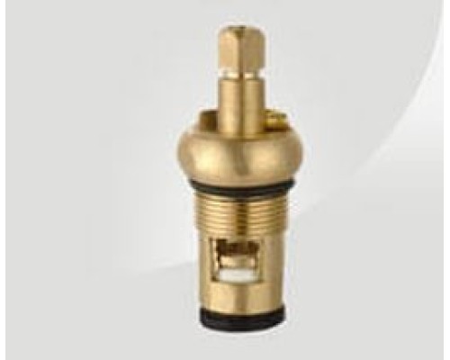 Кран-букса кер. 1/2" квадрат Россия